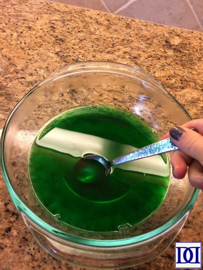 field_jello_mixing_jello