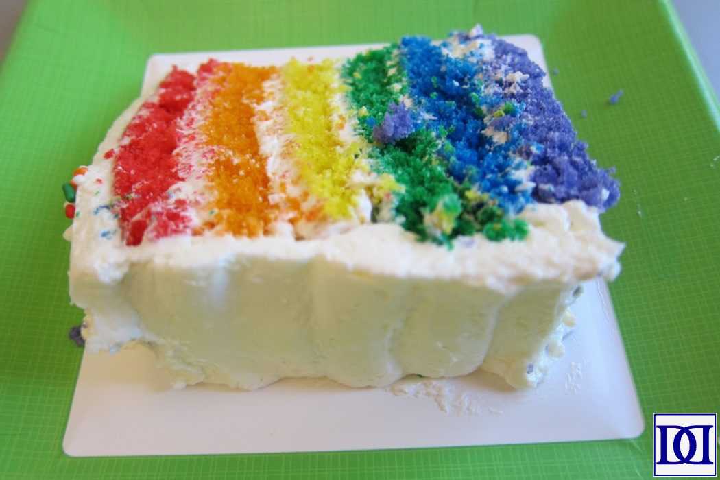 rainbow_party_cake_slice