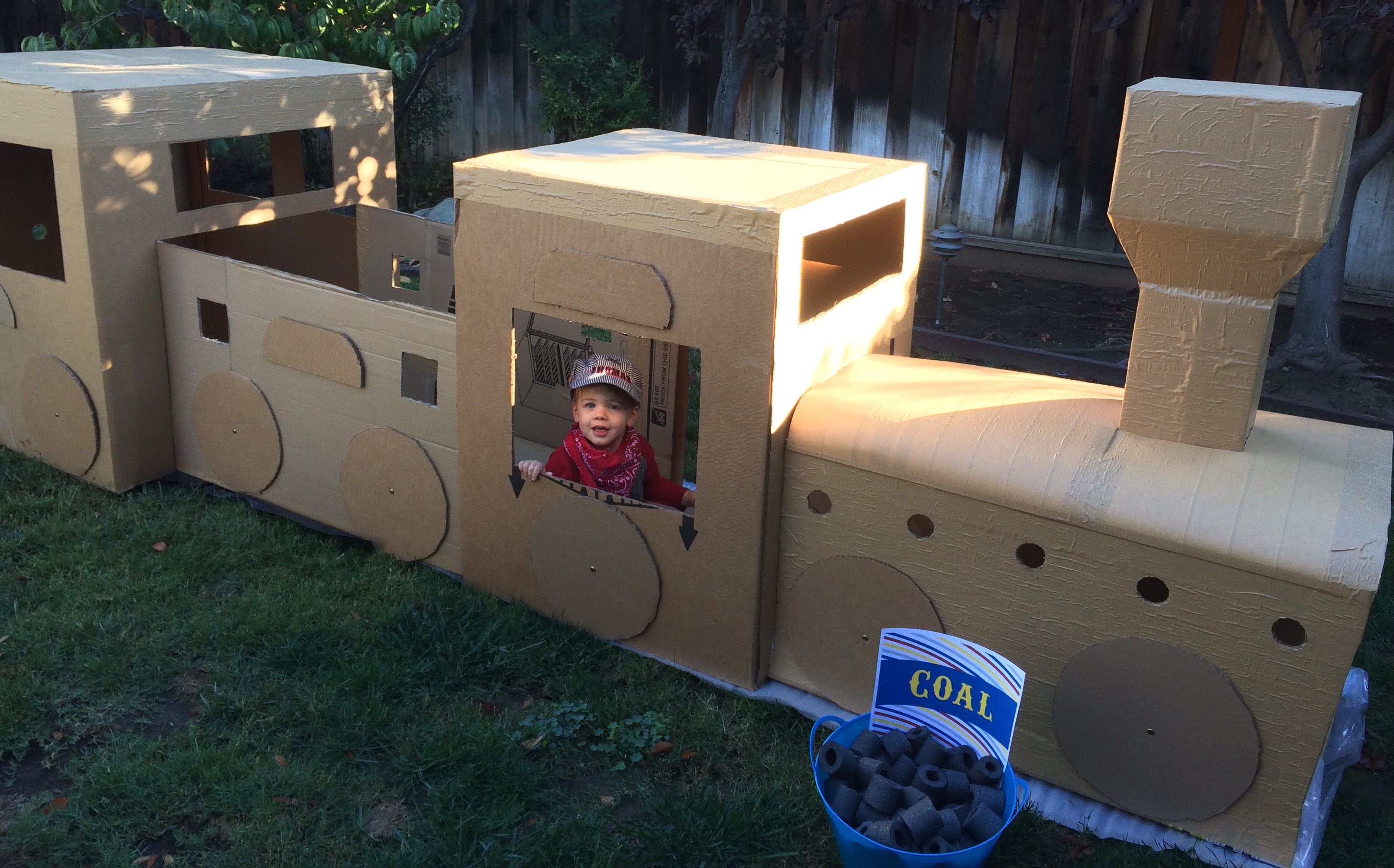 Large Cardboard Train Tutorial – Defiantly Domestic